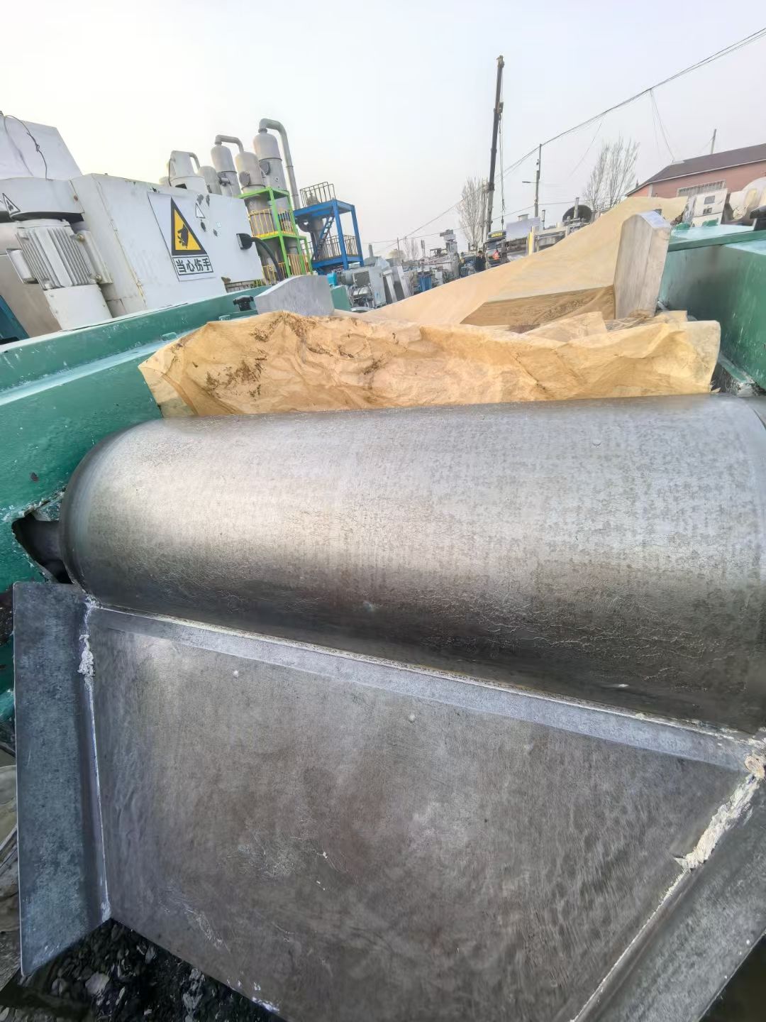 轉(zhuǎn)讓二手三輥研磨機 兩臺405型常州龍鑫產(chǎn)三輥研磨機