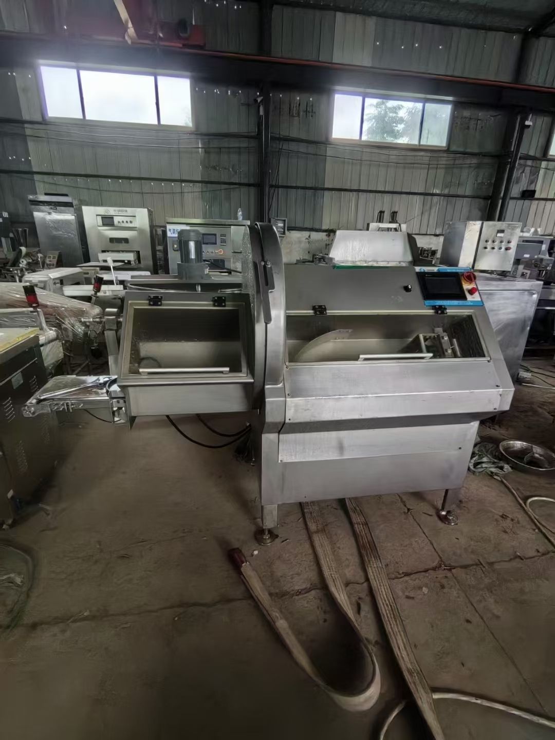 轉(zhuǎn)讓二手砍排機 一臺元昌產(chǎn)KP-700型砍排機