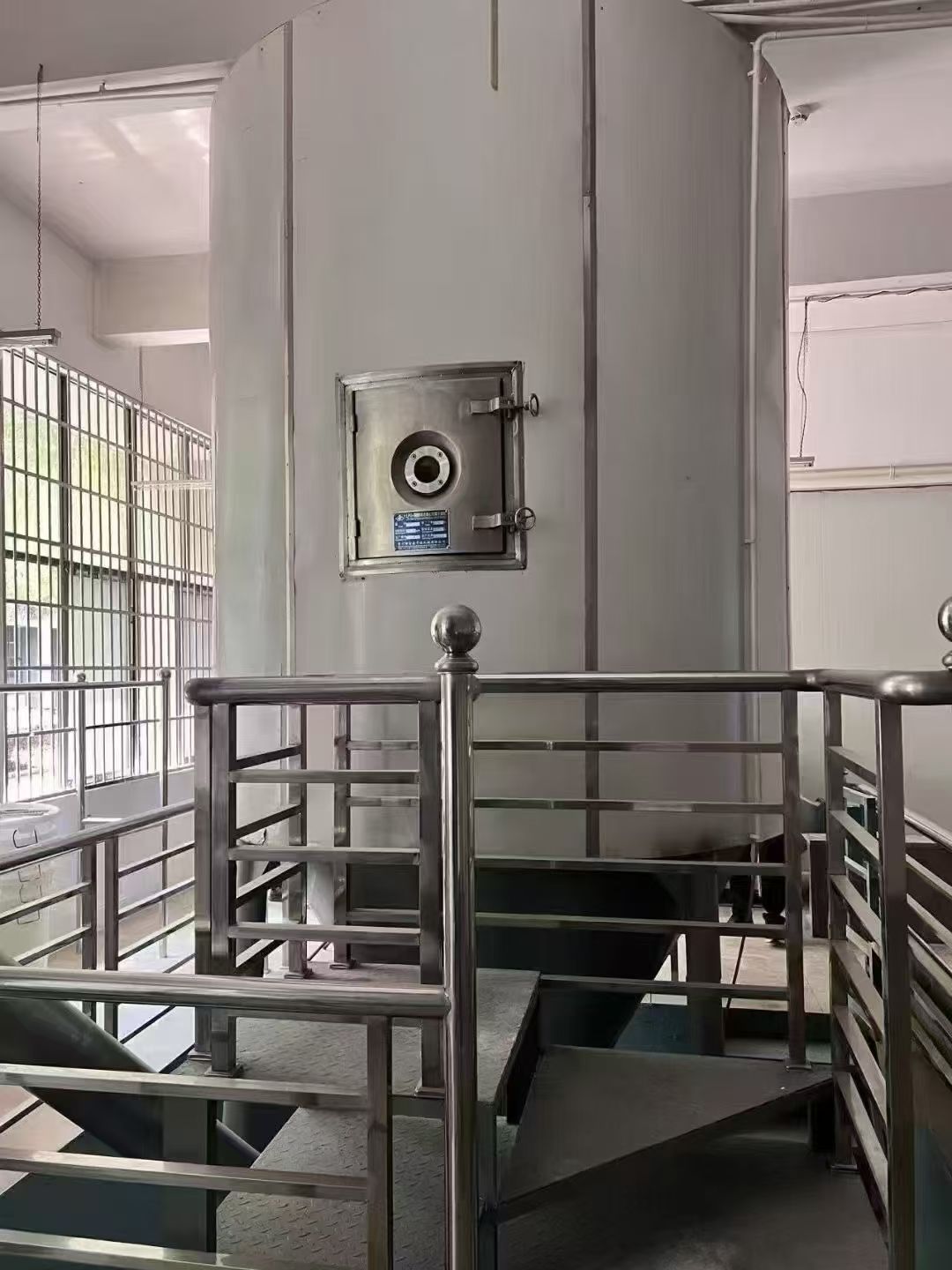 轉讓二手噴霧干燥機 一臺50型高速離心噴霧干燥機