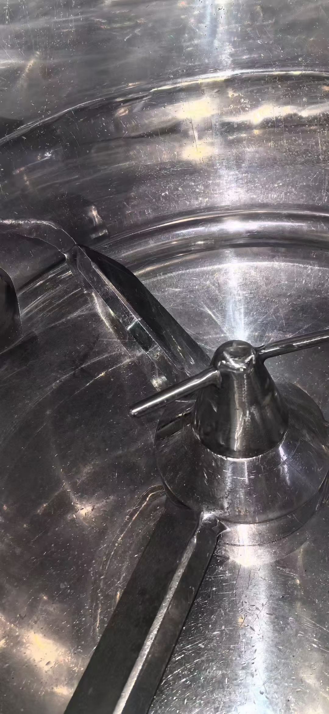 轉(zhuǎn)讓二手混合制粒機 一臺200L不銹鋼高效混合濕法制粒機