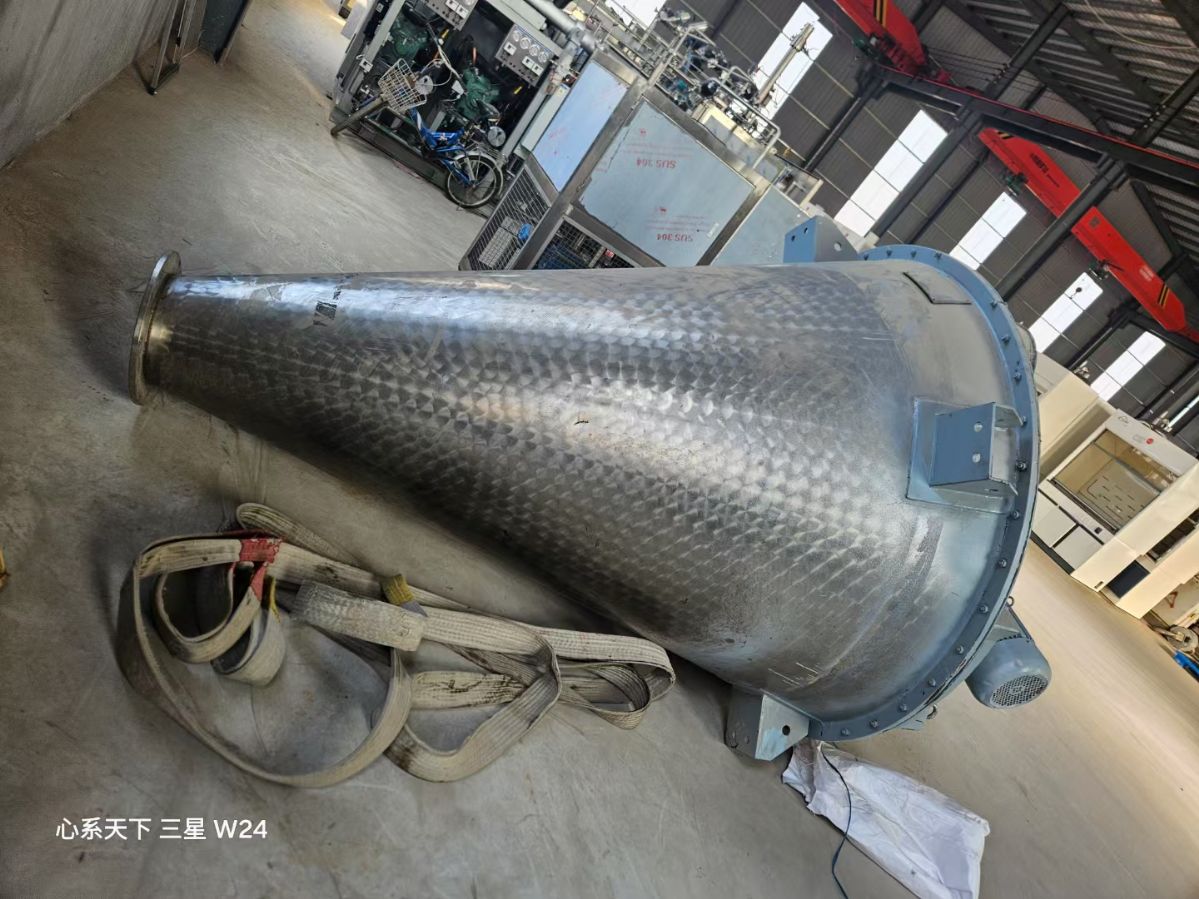 轉讓二手錐形混合機 一臺容積2000L全不銹鋼雙螺旋錐形混合機