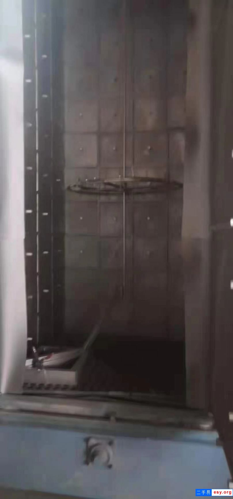 出售履帶 吊鉤  通過式拋丸機