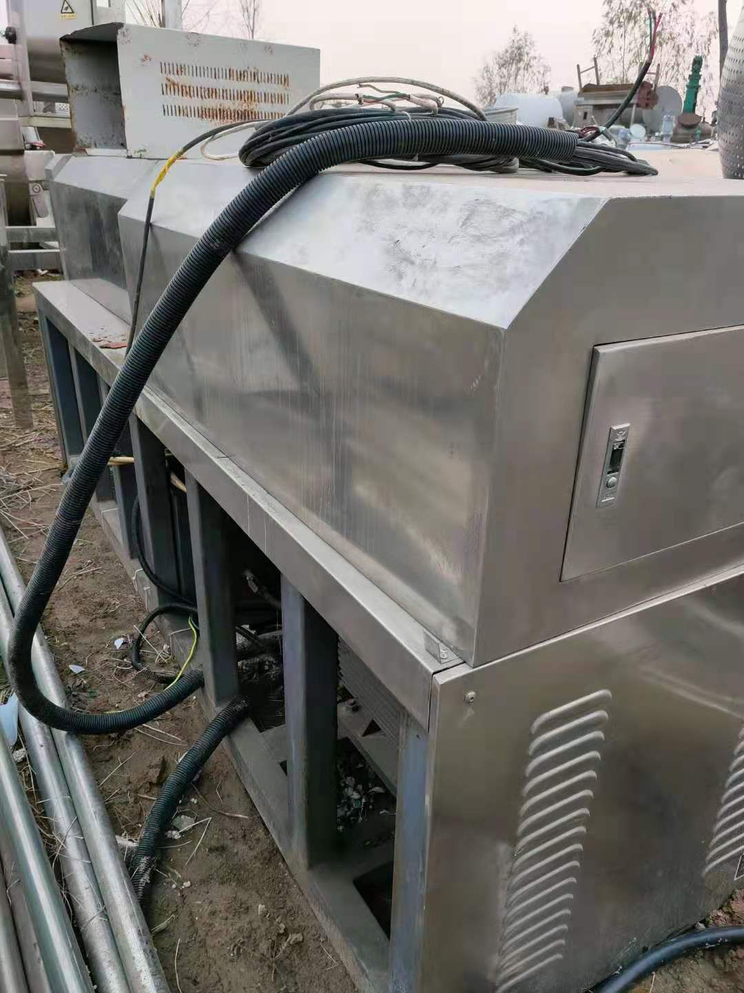 轉讓二手65/70/75型雙螺桿膨化機