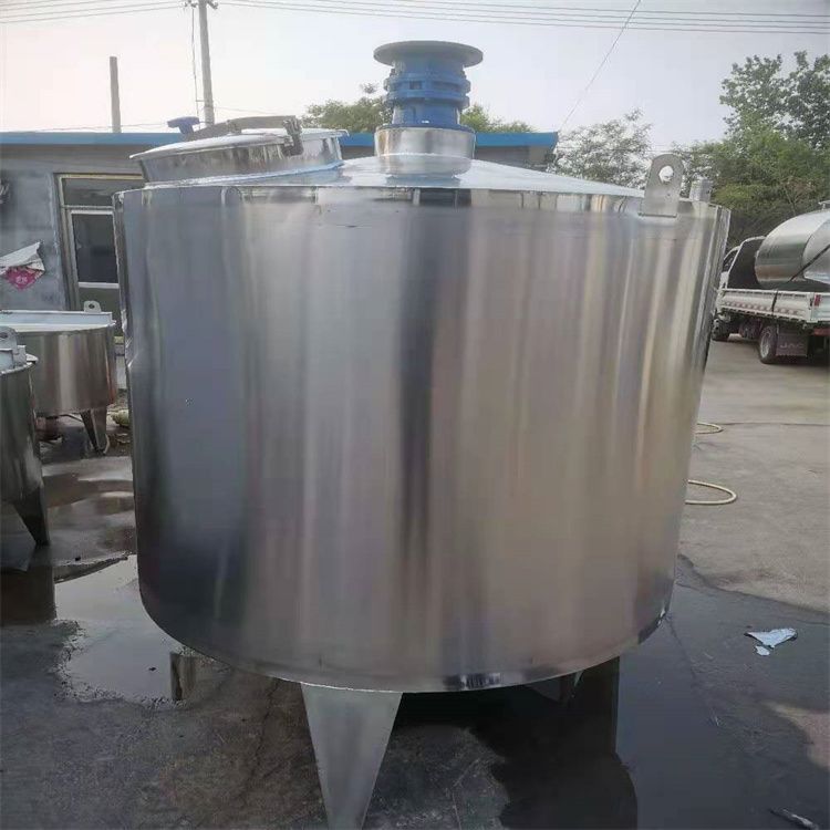 全新2噸不銹鋼液體攪拌罐可定做