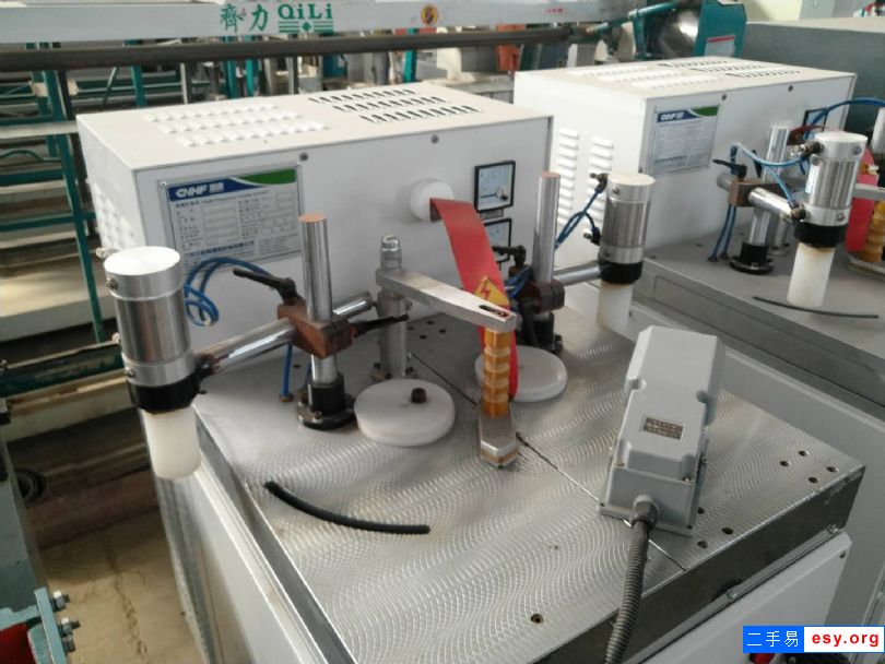 出售八成新二手木工機械設(shè)備燦高高頻釘角機木工釘角機