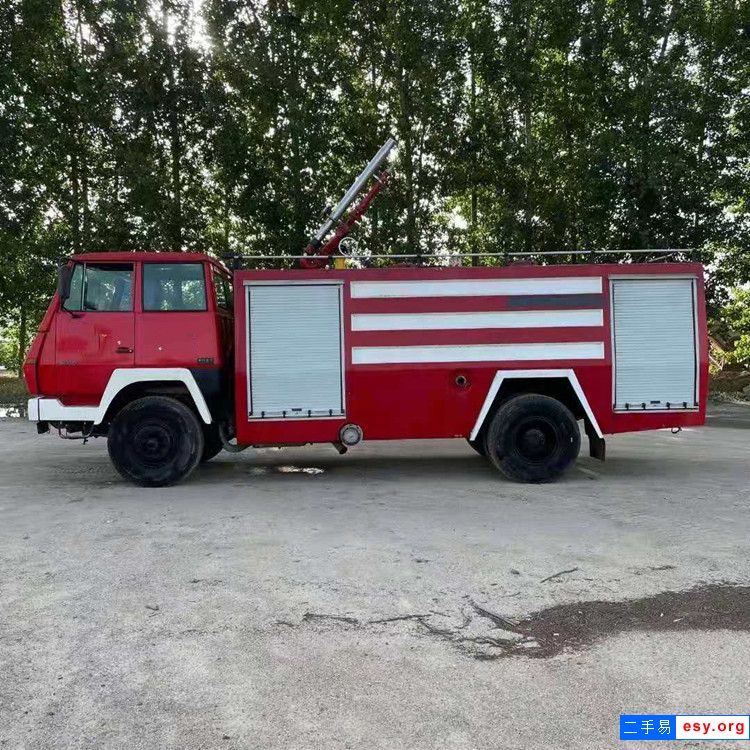 大型消防車 正規(guī)退役重汽二手消防車