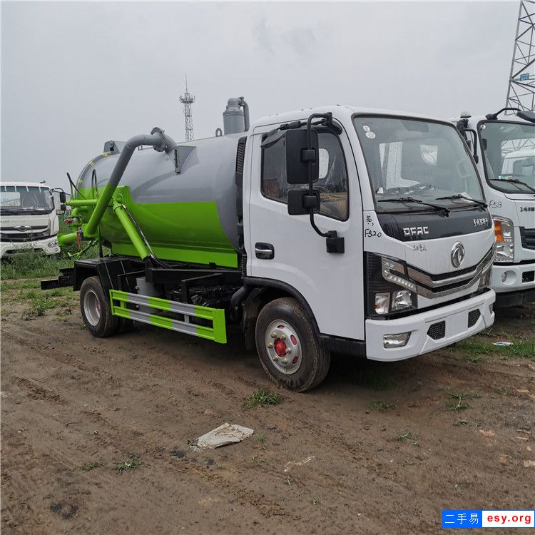 藍牌二手吸污車 東風中聯(lián)吸污車