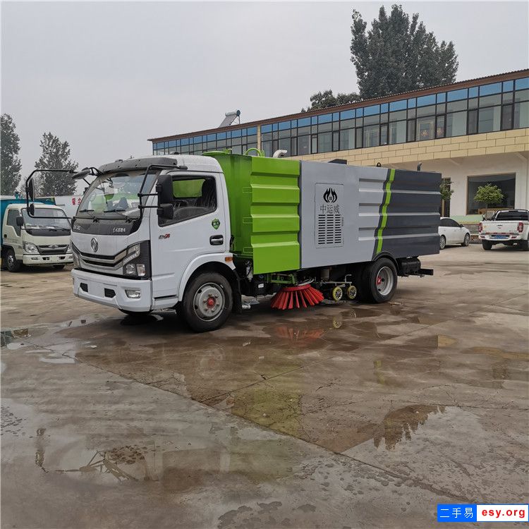 帶手續(xù)二手掃路車(chē) 洗掃車(chē) 吸塵車(chē)