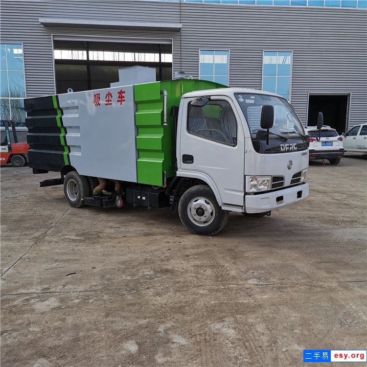 帶手續(xù)二手掃路車(chē) 洗掃車(chē) 吸塵車(chē)