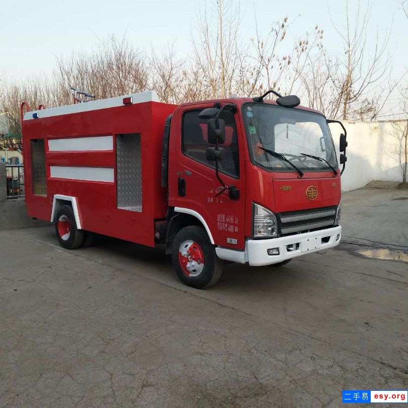 現(xiàn)車轉(zhuǎn)讓二手消防車 重汽水罐泡沫兩用消防車