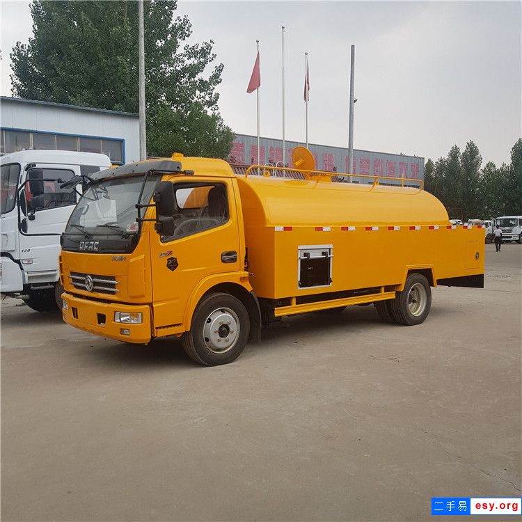 藍(lán)牌大型疏通清洗車 東風(fēng)高壓清洗車