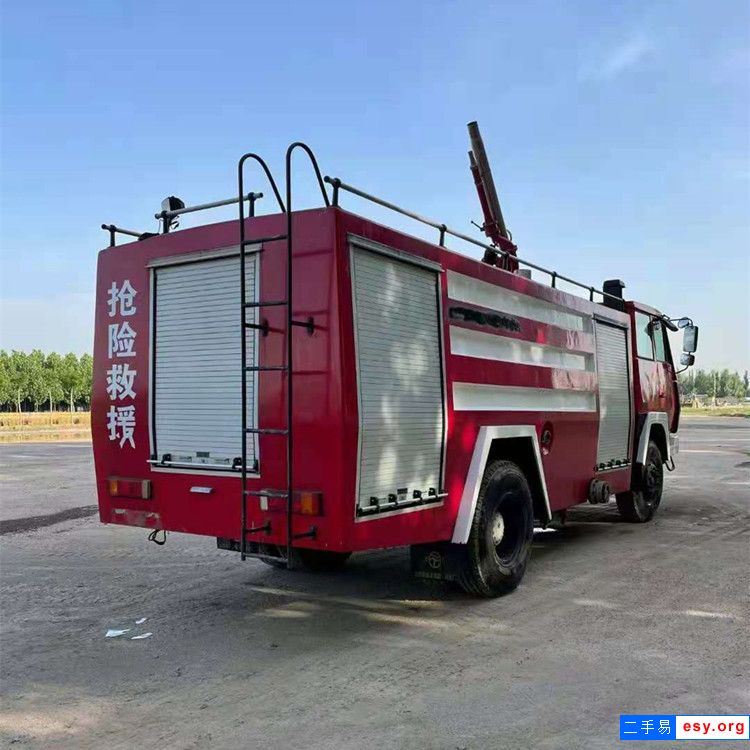 大型消防車 正規(guī)退役重汽二手消防車