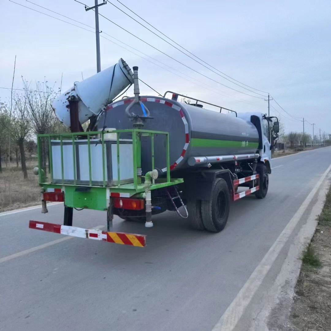 現(xiàn)車出售二手灑水車 國六全手續(xù)運水車