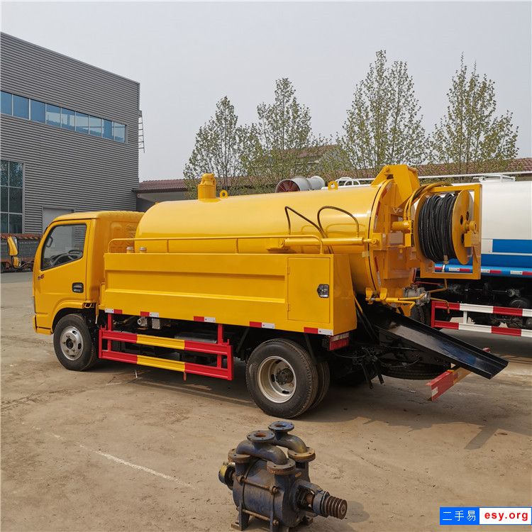 轉讓帶手續(xù)公路二手洗掃車 路面清洗