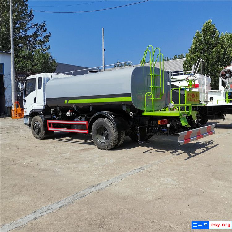 3噸二手灑水車(chē) 小型綠化噴灑車(chē)