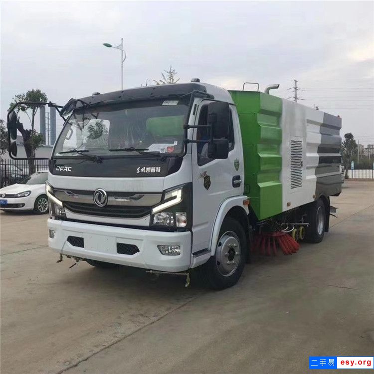 轉讓帶手續(xù)公路二手洗掃車 路面清洗