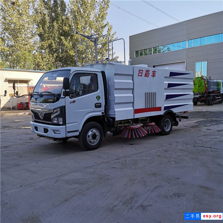 8噸二手掃路車 東風(fēng)洗掃車 帶手續(xù)吸塵車