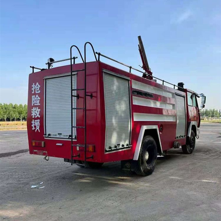 轉讓二手消防車 工廠應急救援滅火車