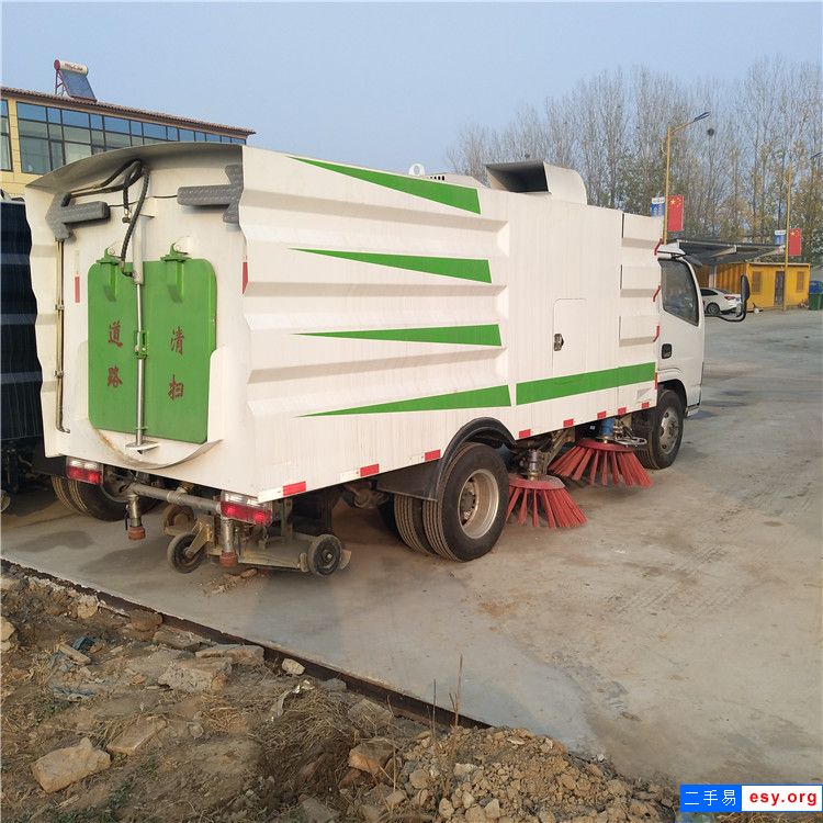 廠區(qū)吸塵車 路面干式清掃車 市政環(huán)衛(wèi)