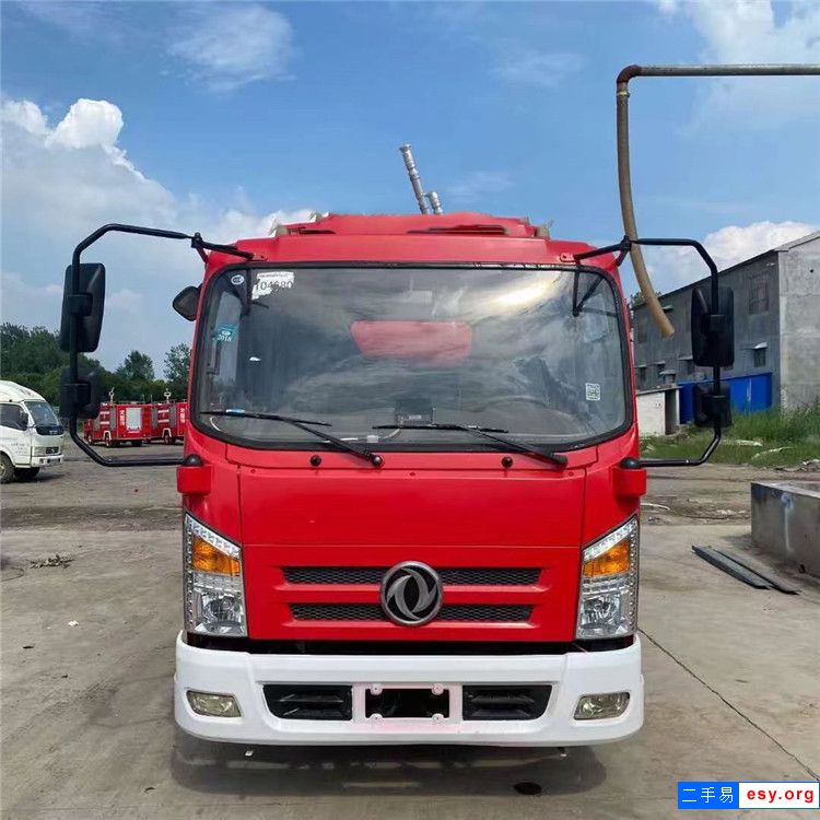 定做廠區(qū)消防車 防火灑水消防車