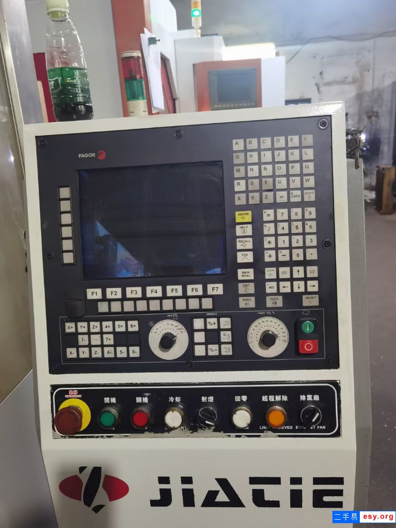 工廠在位650雕銑機、上士650、佳鐵600C、聯(lián)邦650、都是鑼銅公