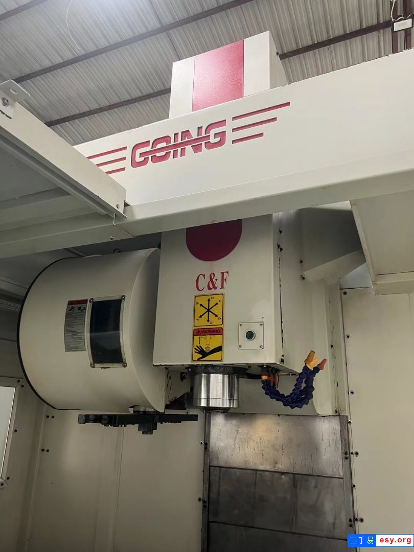 V1165三線軌加工中心，三菱M80A系統(tǒng)，三軸45寬滾柱線軌，直連主