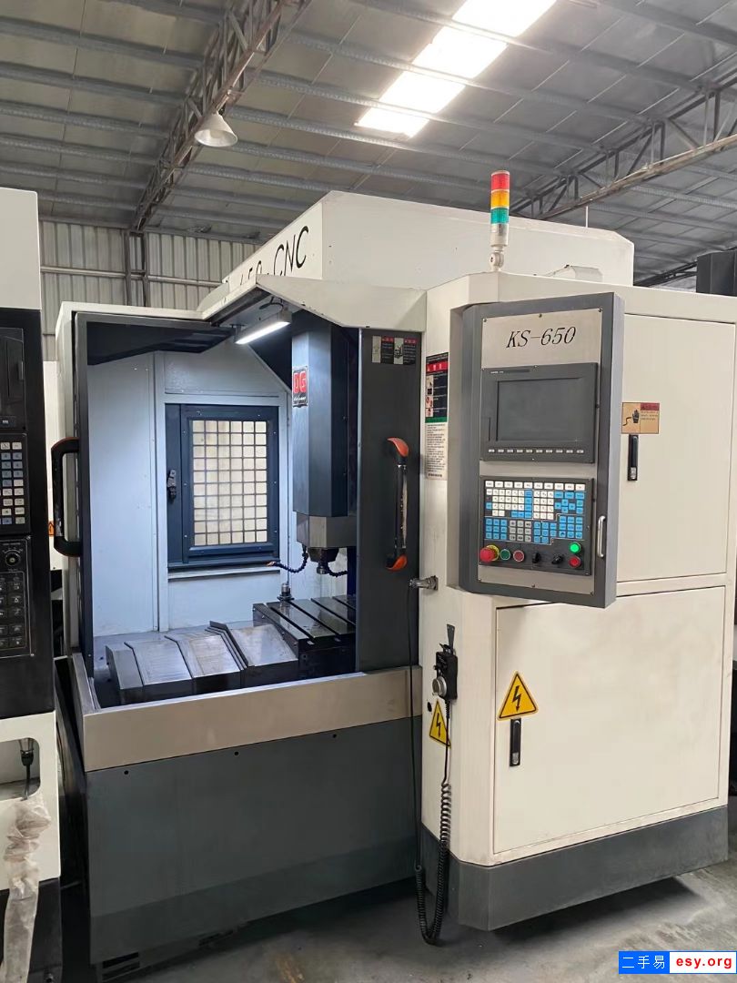 原裝大岡650精雕機(jī)，新代21MA系統(tǒng)，主軸ER32 7.5KW 24