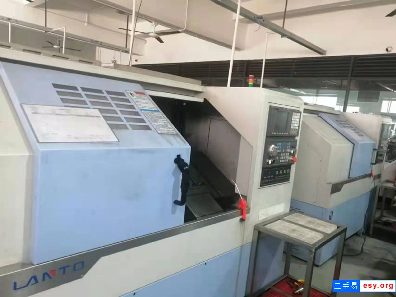 工廠在位準新藍拓36機 排刀機，新代21TA系統(tǒng)，臺灣普森主軸，整體鑄