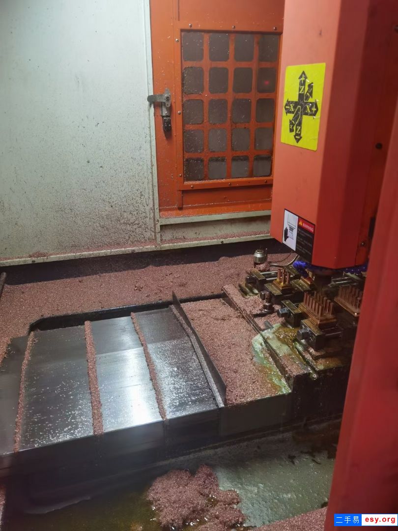 工廠在位650雕銑機、上士650、佳鐵600C、聯(lián)邦650、都是鑼銅公