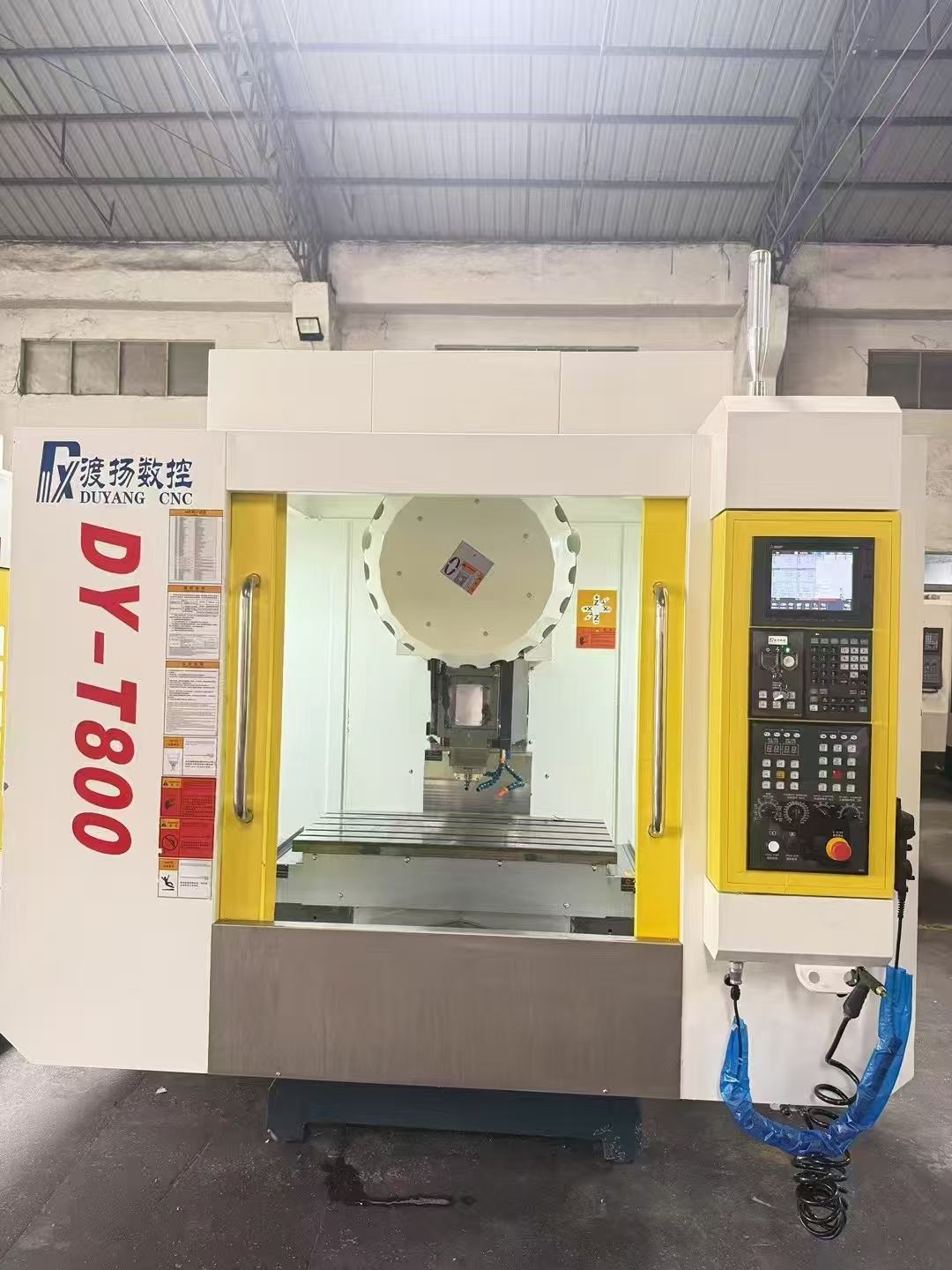 新到倉，佳富JF-966加工中心機(jī)，三軸45滾柱導(dǎo)軌