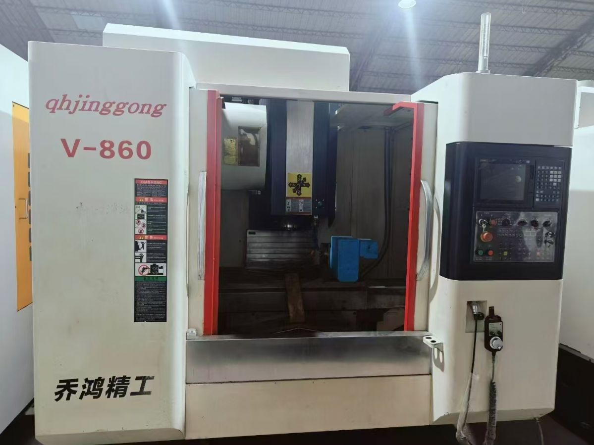上新95成新喬鴻860三線軌大行程加工中心，三菱M80系統(tǒng)