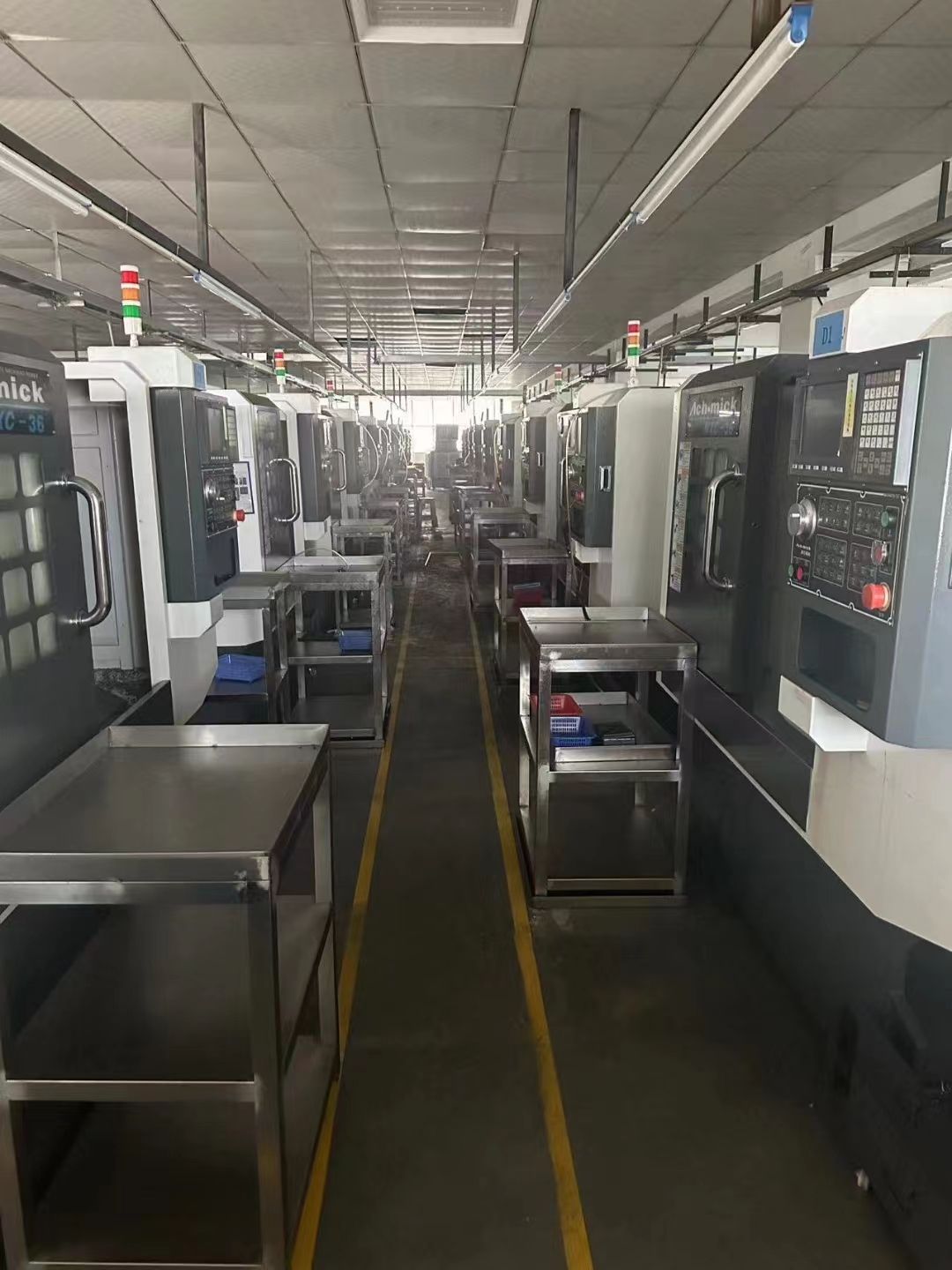 只打了樣品的60臺(tái)新機(jī)，米克36數(shù)控斜軌車床，臺(tái)灣新代系統(tǒng)，臺(tái)灣鍵椿主