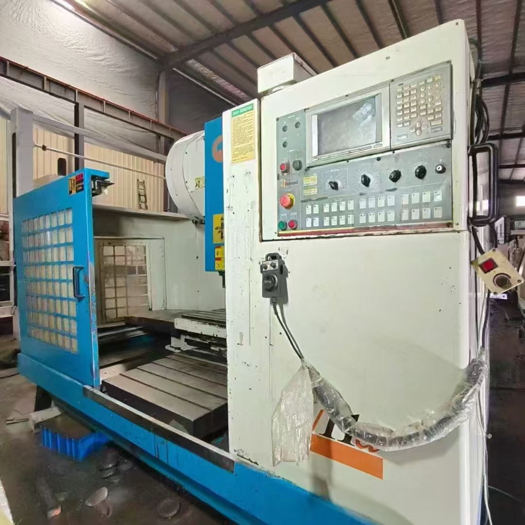 臺灣麗偉t1580L三軸線軌重型加工中心，主軸BT50/8000轉(zhuǎn)，發(fā)