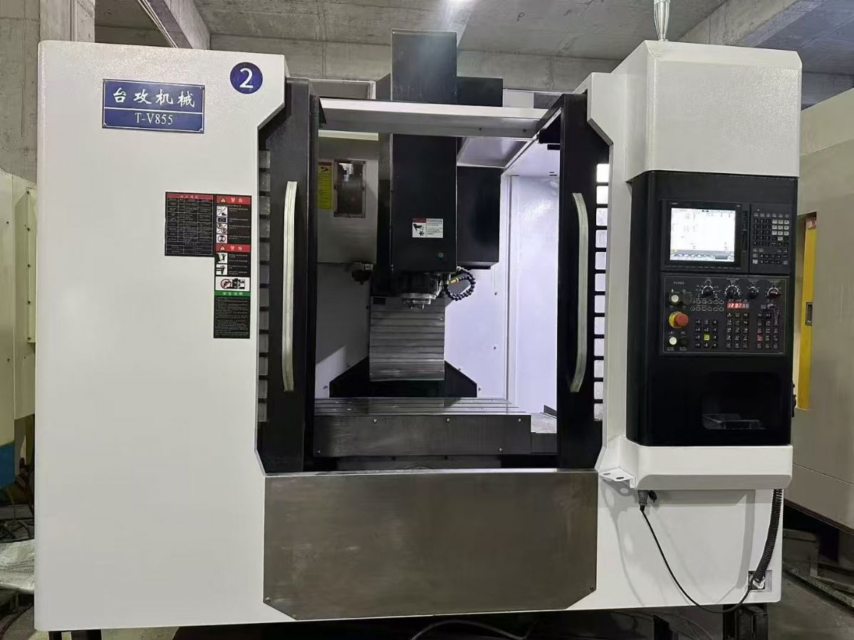 驚爆價(jià)恒裕650精雕機(jī)，新代21ma系統(tǒng)