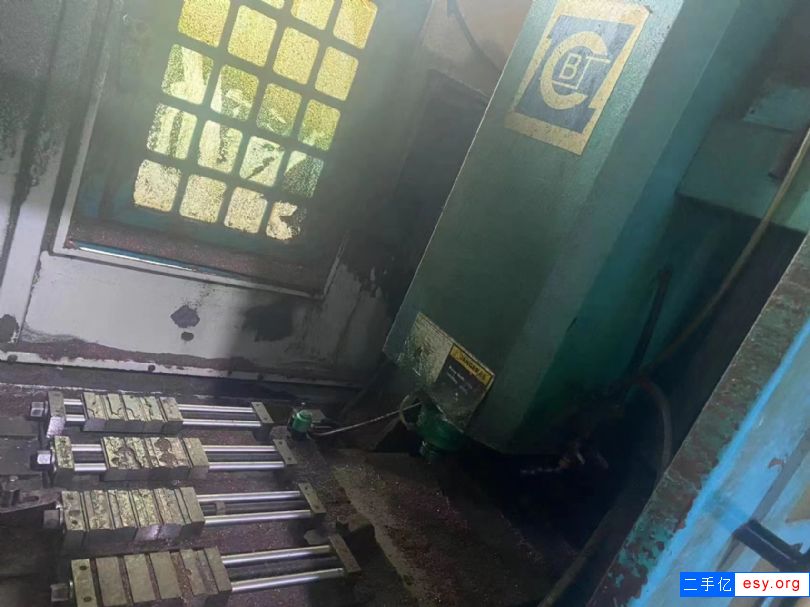 剛定下深圳工廠在位一臺650精雕機(jī)，新代10A系統(tǒng)安川驅(qū)動5.5千瓦2