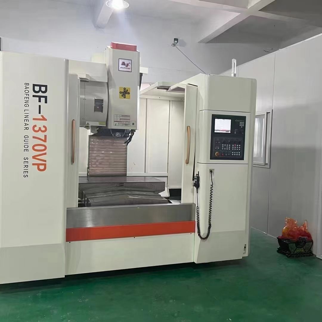 精品正佑650精雕機(jī)一批10臺新代21ma、ER25