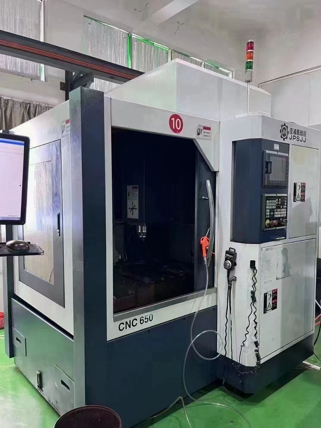 佳浦斯650雕銑機，主軸24000轉(zhuǎn)，帶油冷機，寶元628系統(tǒng)，銅公專
