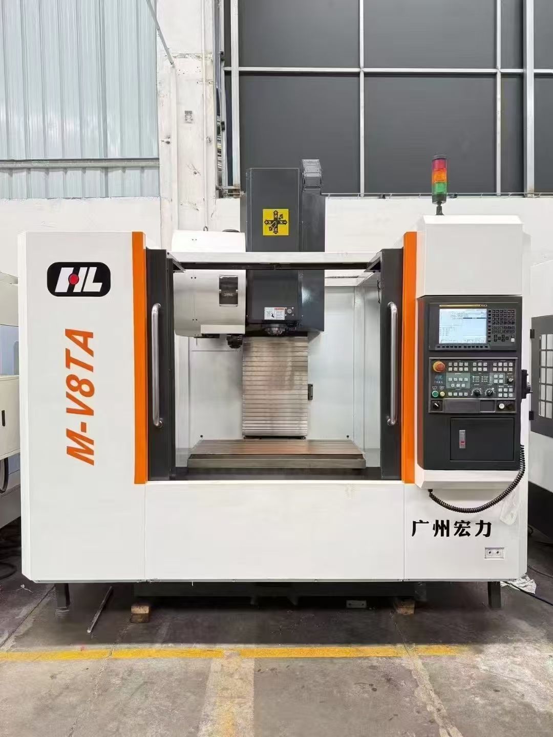 巨岡v850三線軌加工中心，新代C80系統(tǒng)