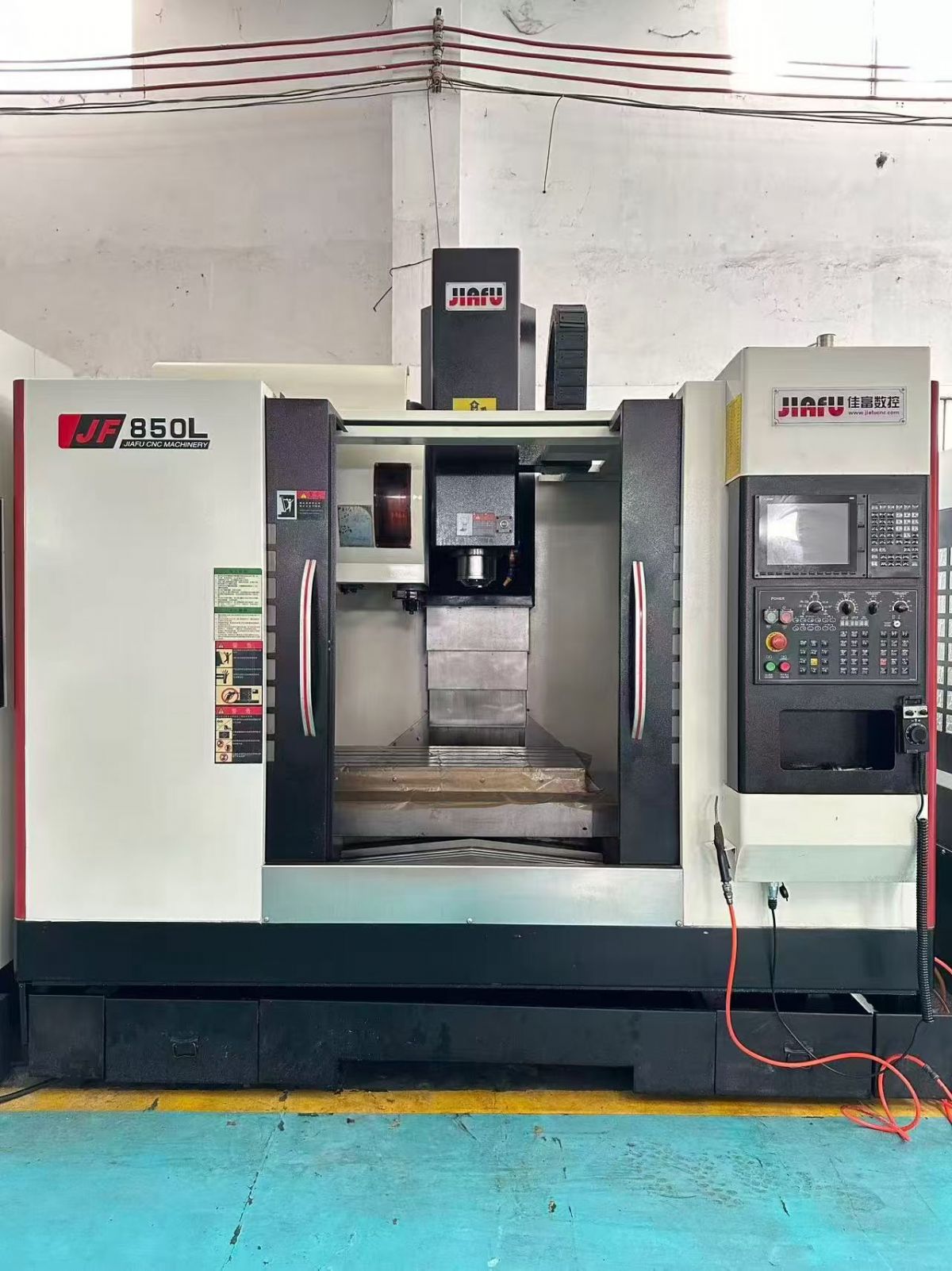 特价双胞胎明科T650钻攻机,新代22MA系统,16把圣杰刀库