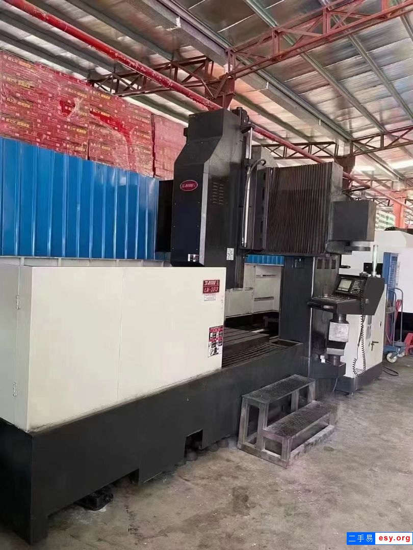 鉅匠2516三線軌龍門，三菱M80系統(tǒng)，BT50主軸6000歡迎聯(lián)系驗(yàn)