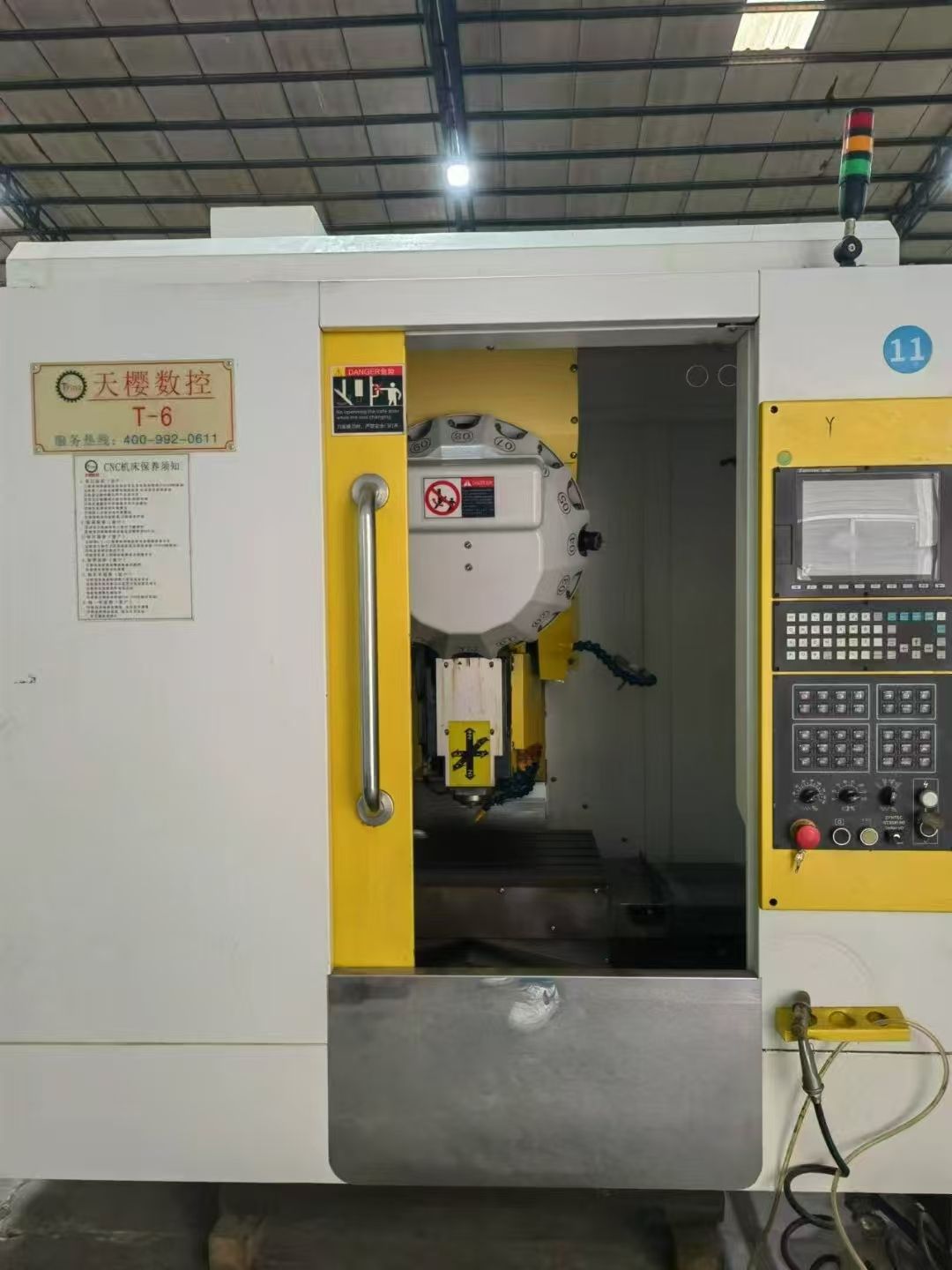 上新十臺臺群T6和T5鉆攻機(jī)，三菱m80系統(tǒng)，頂配機(jī)型