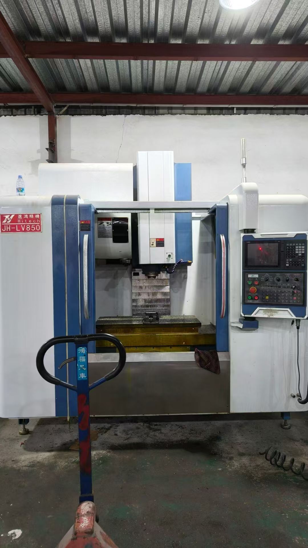 金科870精雕機(jī)，新代21ma系統(tǒng)，ER32強(qiáng)力主軸7.5千瓦2400