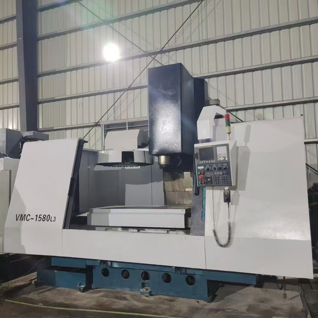 臺灣麗偉t1580L三軸線軌重型加工中心，主軸BT50/8000轉(zhuǎn)，發(fā)