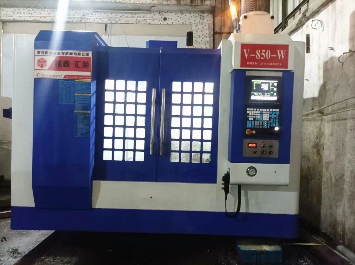 急售 新入庫準(zhǔn)新銘泰850立式深孔鉆一臺(tái)，帶配件出