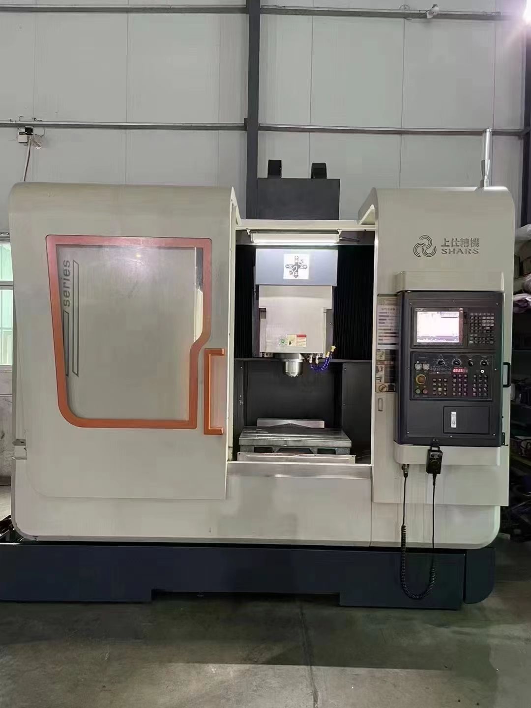上仕精機(jī)860，三菱M80A，帶模具包，三軸45滾柱線軌，主軸1500