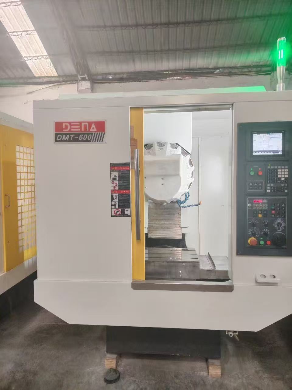 惊爆价上新佳铁600i精雕机,发格系统 puls,三轴伺服驱动 7系列