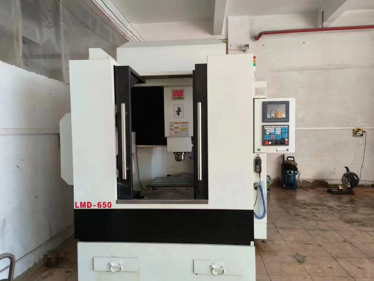 新到力瑪650雕洗機(jī)創(chuàng)能床身新代系統(tǒng)臺(tái)灣普森主軸氣動(dòng)BT30，功