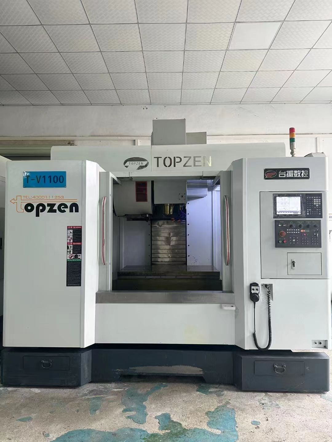 重型一米機品牌臺振型號1160，配置三軸45滾柱線軌，帶刀臂式刀庫