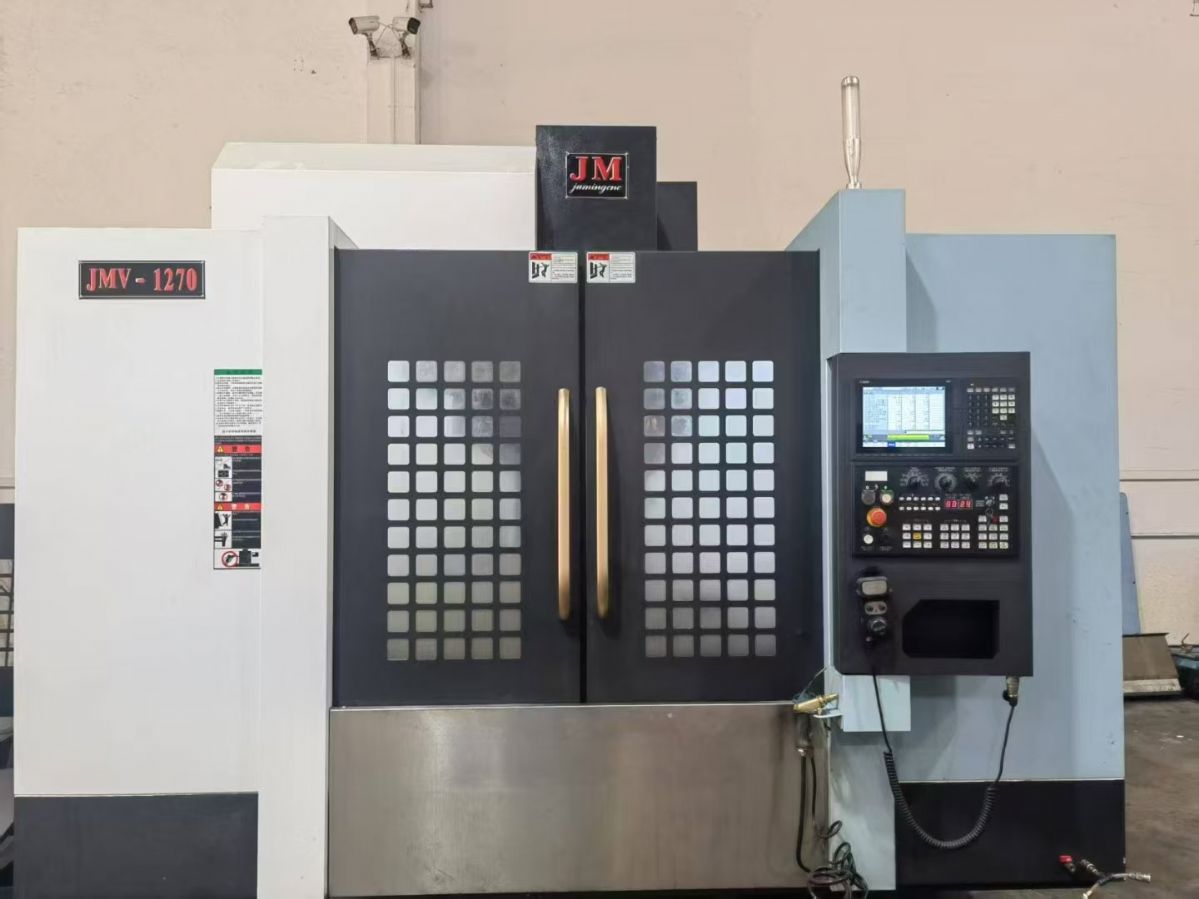 2024年出廠 炬名JMV-1270加工中心機，三菱M80系統(tǒng)