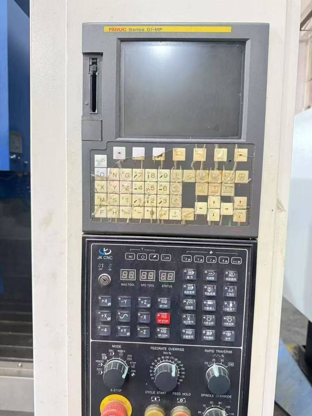特價今科856三線軌加工中心，發(fā)那科mf系統(tǒng)